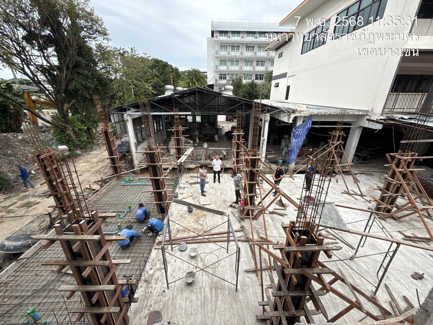 ตรวจสอบความก้าวหน้าการดำเนินงานโครงการปรับปรุงอาคารเรียนรวมและศูนย์ฝึกอบรมเทคโนโลยีสร้างสรรค์และนวัตกรรม (โรงงาน 3) ประจำเดือนตุลาคม 2568